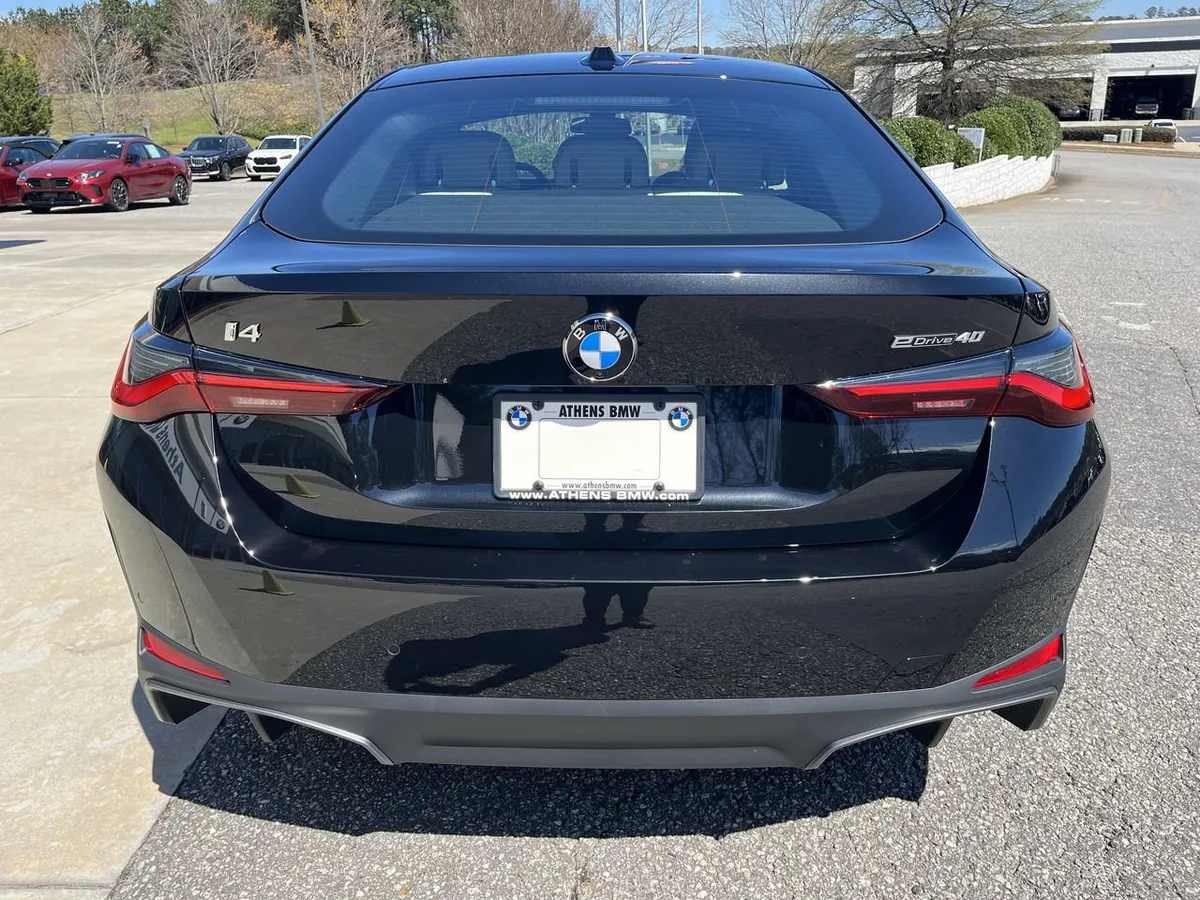 2026 BMW i4 eDrive40 thumbnail 12