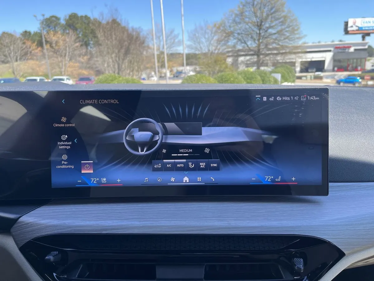 2026 BMW i4 eDrive40 thumbnail 25