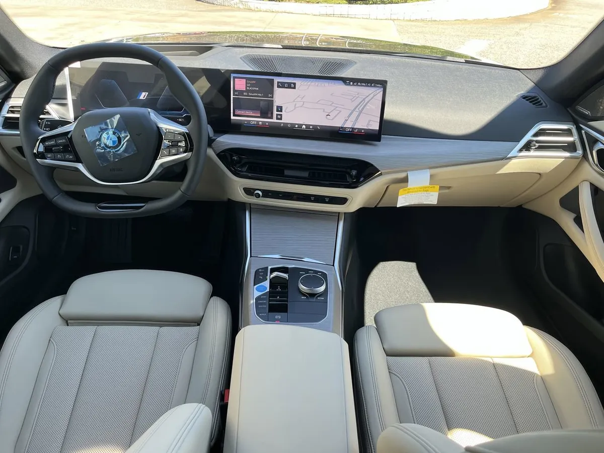 2026 BMW i4 eDrive40 thumbnail 27