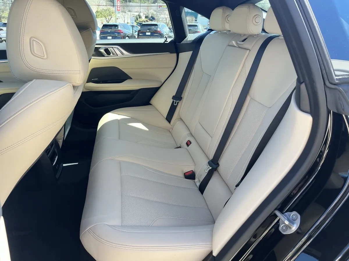 2026 BMW i4 eDrive40 thumbnail 30