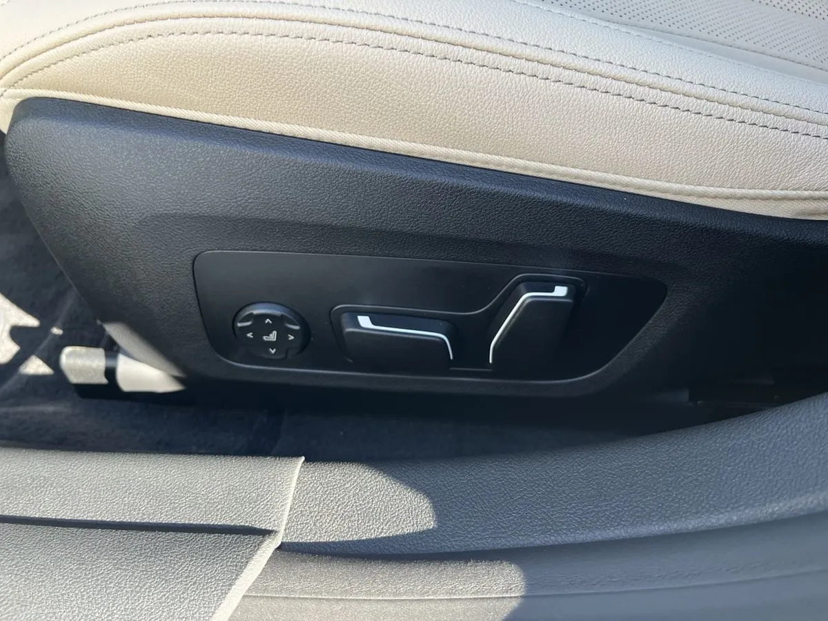 2026 BMW i4 eDrive40 thumbnail 15