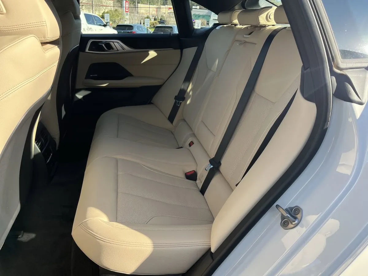 2026 BMW i4 eDrive40 thumbnail 29