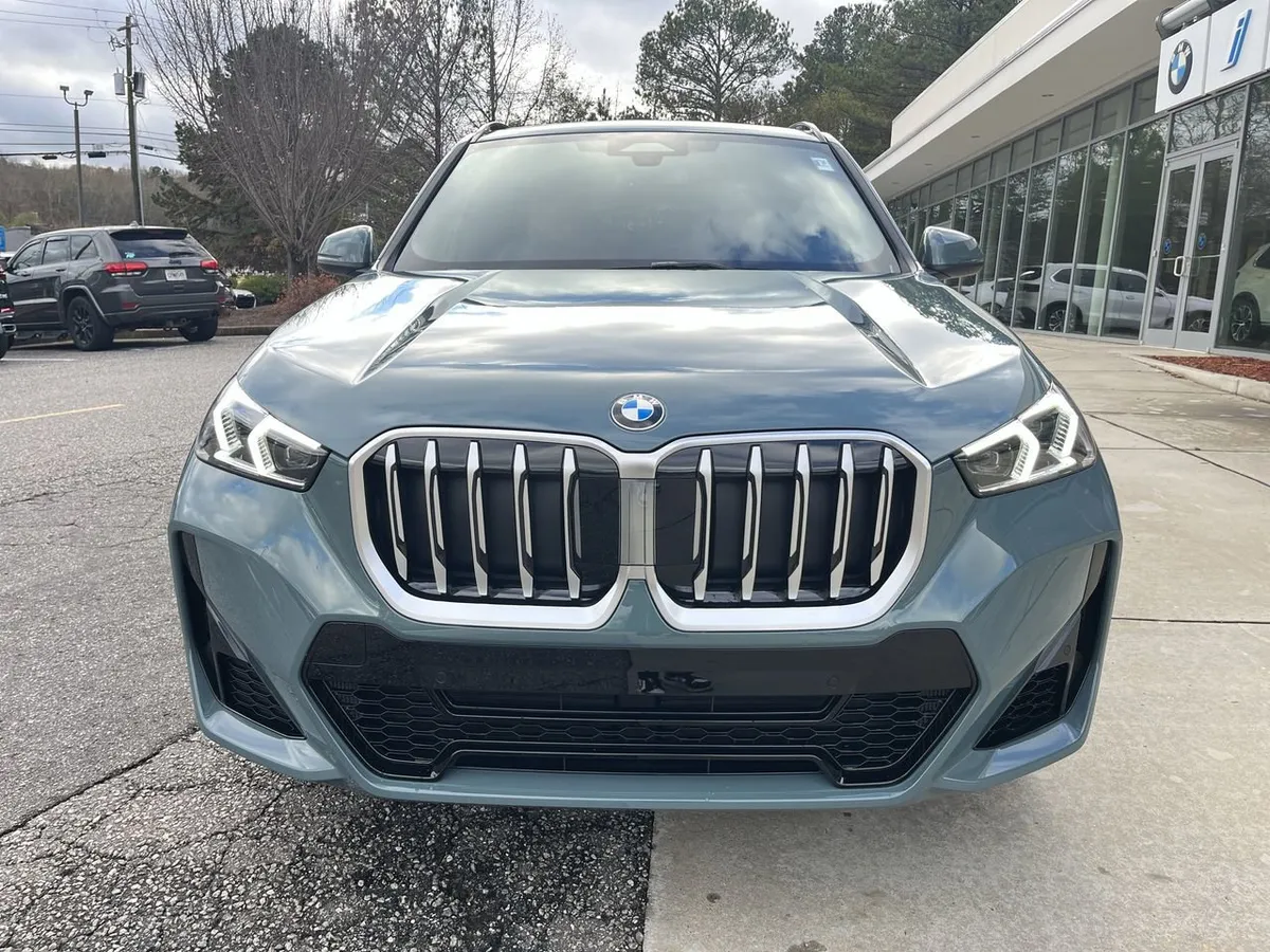 2026 BMW X1 xDrive28i thumbnail 10