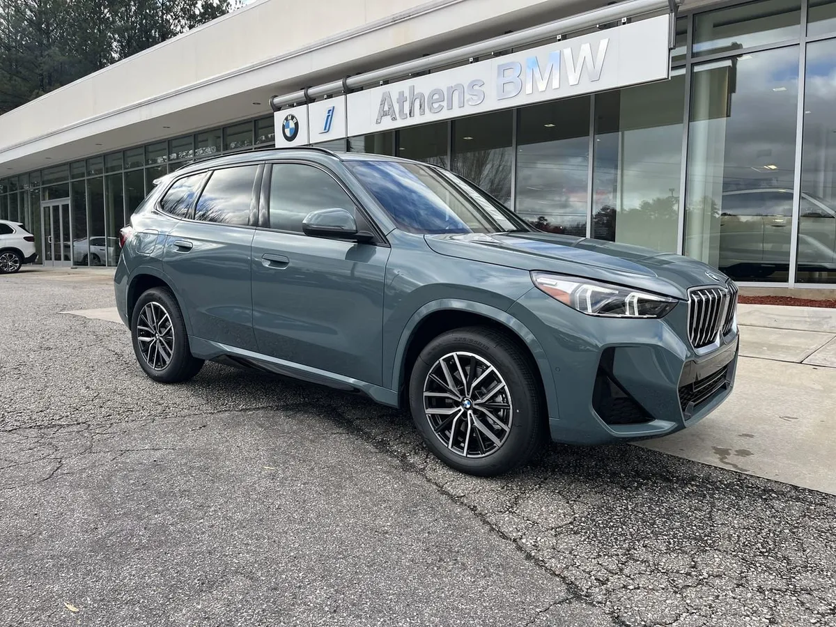 2026 BMW X1 xDrive28i thumbnail 2