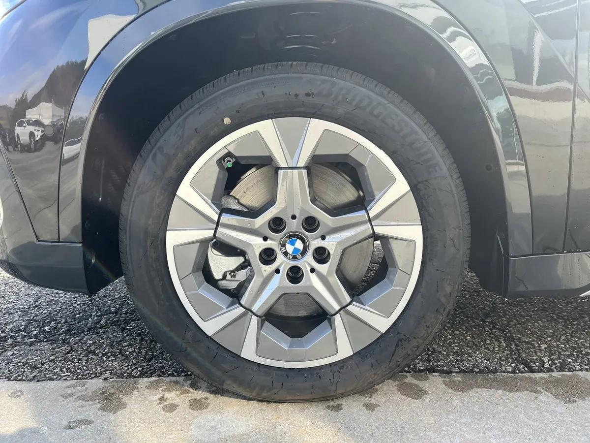 2026 BMW X1 xDrive28i thumbnail 13