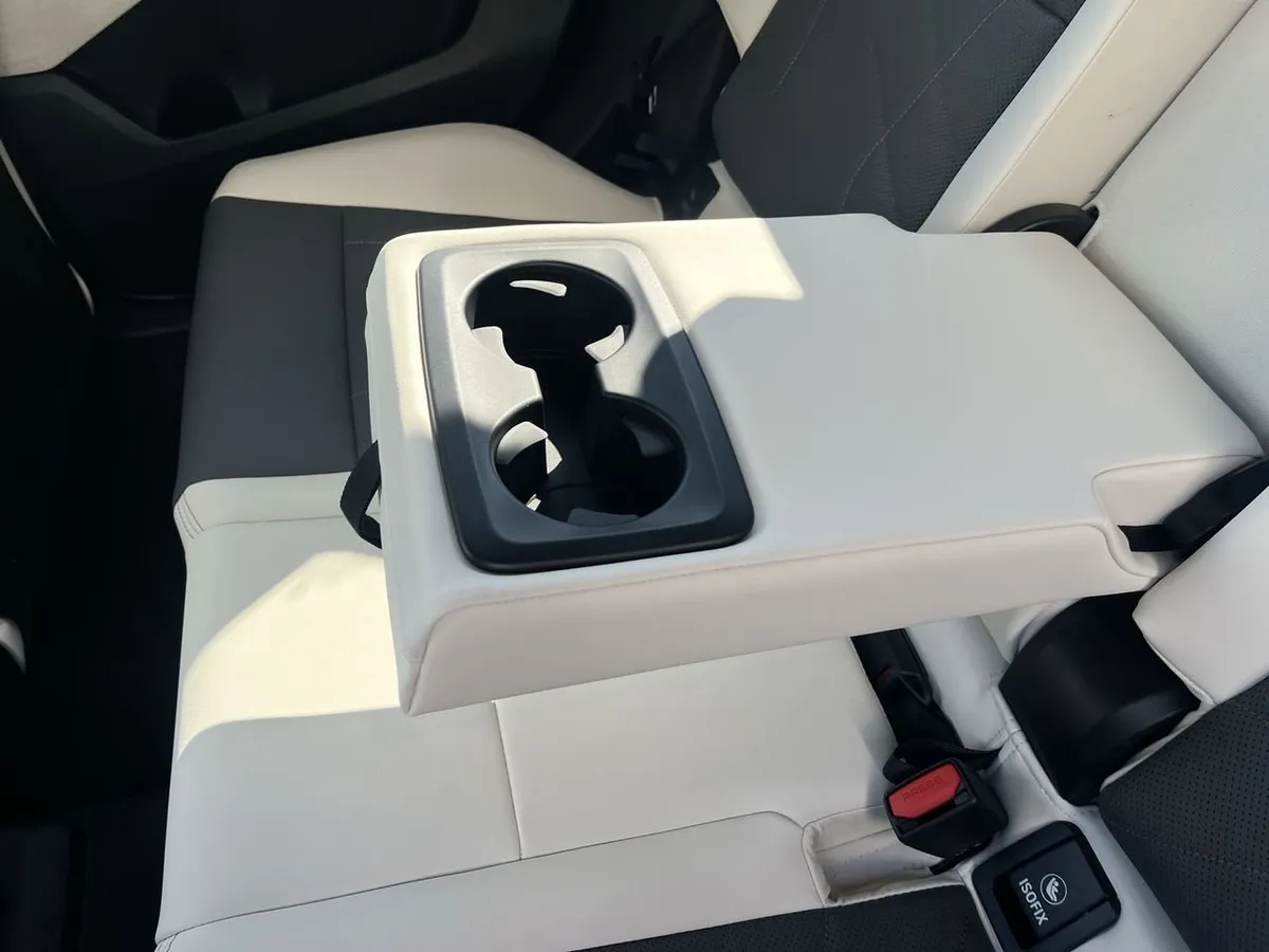 2026 BMW X1 xDrive28i thumbnail 30
