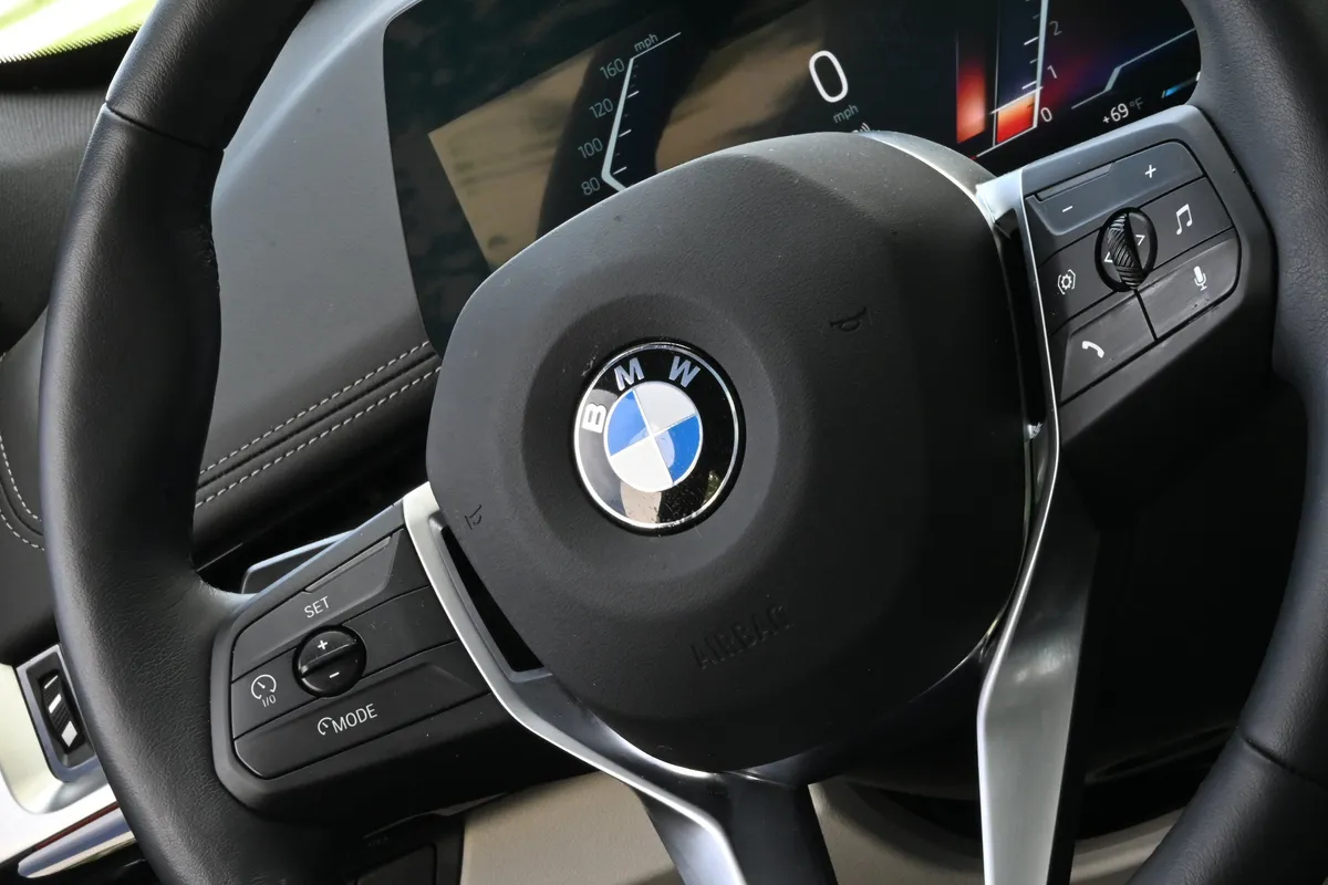 2026 BMW X1 xDrive28i thumbnail 24