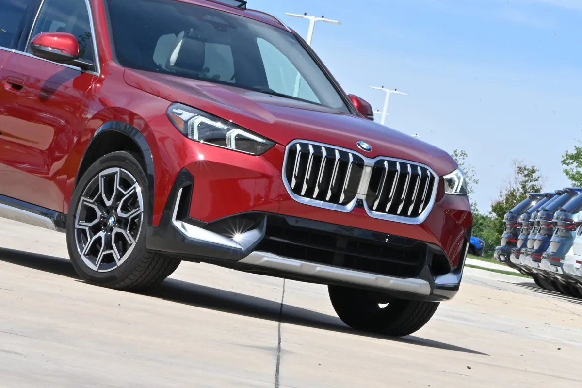 2026 BMW X1 xDrive28i thumbnail 38
