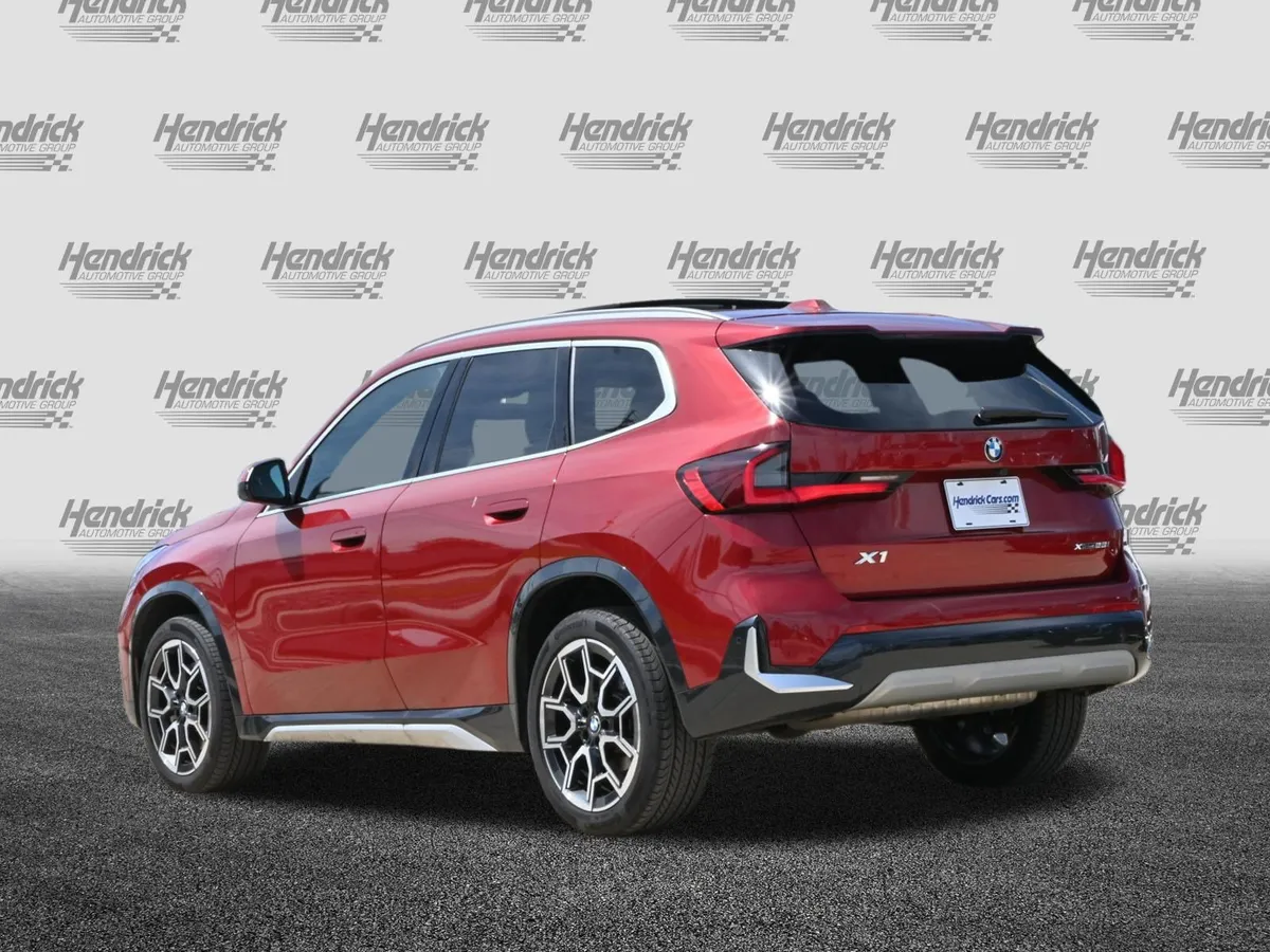 2026 BMW X1 xDrive28i thumbnail 6