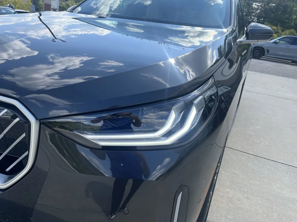2026 BMW X3 30 xDrive thumbnail 11