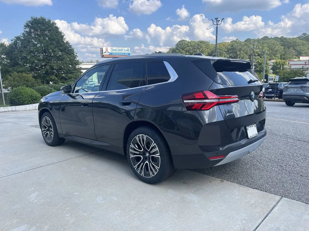 2026 BMW X3 30 xDrive thumbnail 6