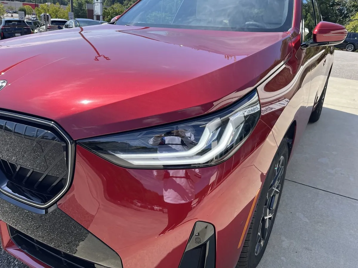 2026 BMW X3 30 xDrive thumbnail 11