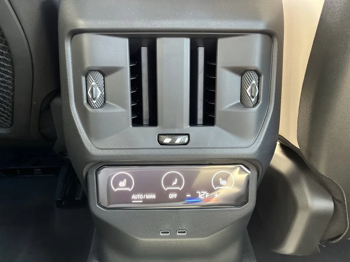 2026 BMW X3 30 xDrive thumbnail 27