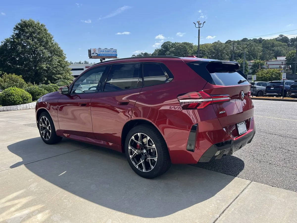 2026 BMW X3 30 xDrive thumbnail 6