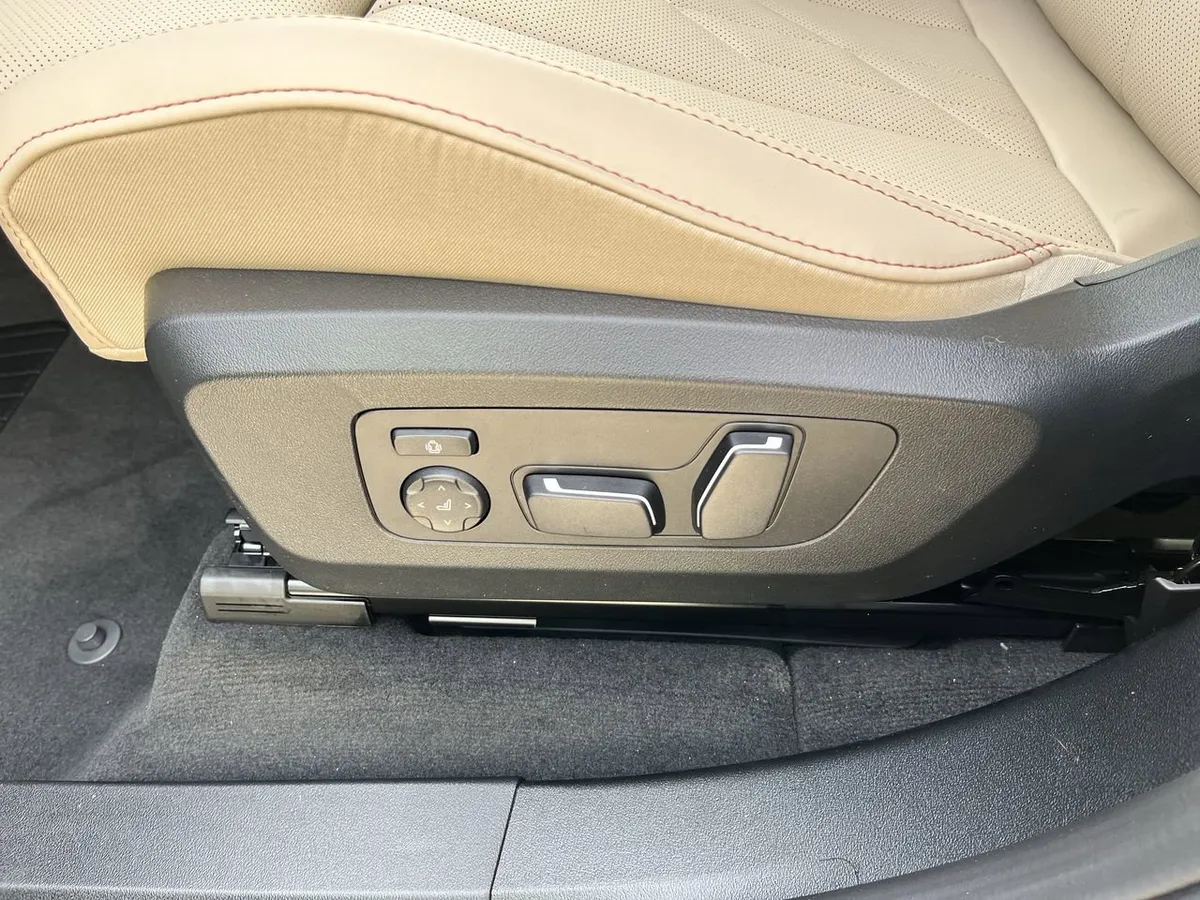 2026 BMW X3 30 xDrive thumbnail 15