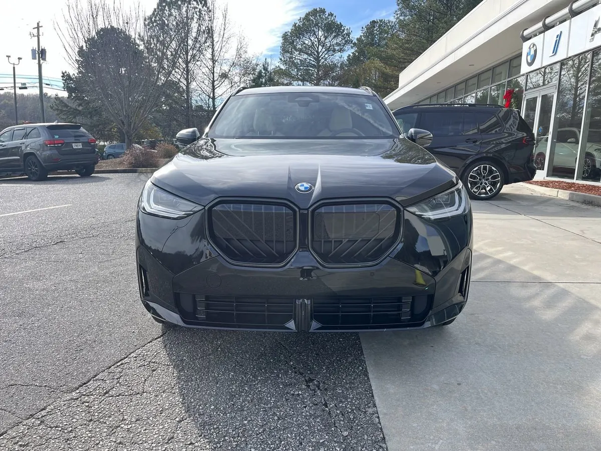 2026 BMW X3 30 xDrive thumbnail 3