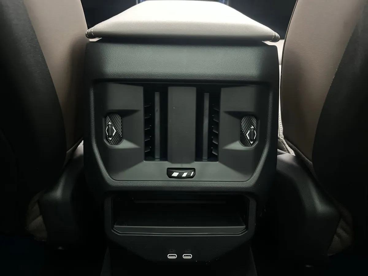 2026 BMW X3 30 xDrive thumbnail 28