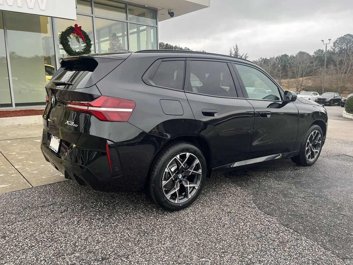 2026 BMW X3 30 xDrive thumbnail 8