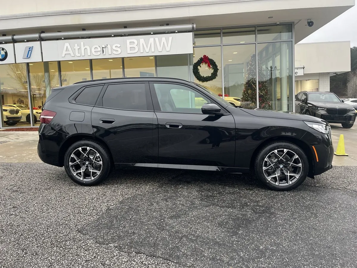 2026 BMW X3 30 xDrive thumbnail 9