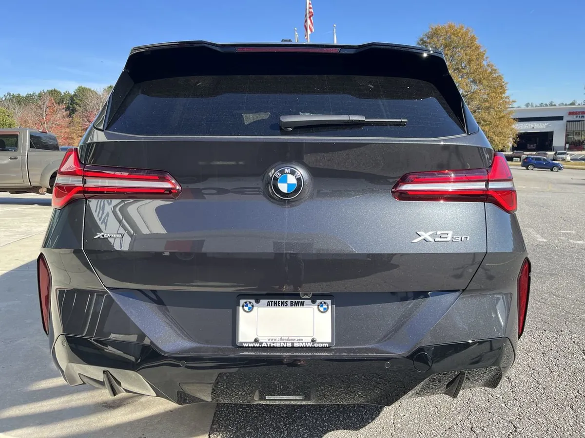2026 BMW X3 30 xDrive thumbnail 12