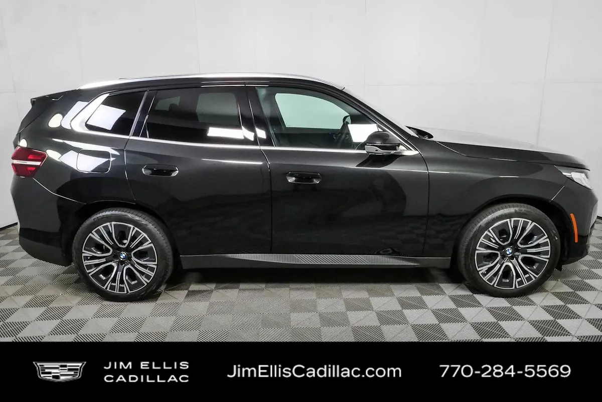 2026 BMW X3 30 xDrive thumbnail 2