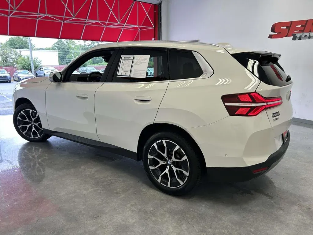 2026 BMW X3 30 xDrive thumbnail 6