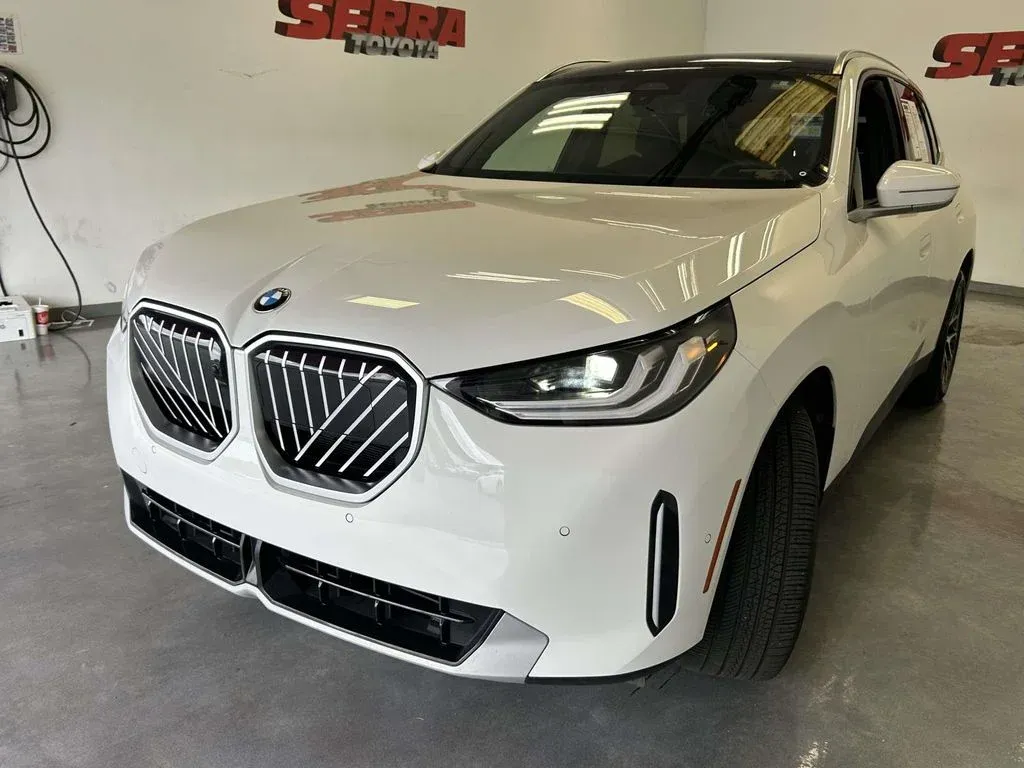 2026 BMW X3 30 xDrive thumbnail 7
