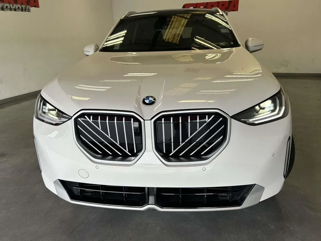 2026 BMW X3 30 xDrive thumbnail 8