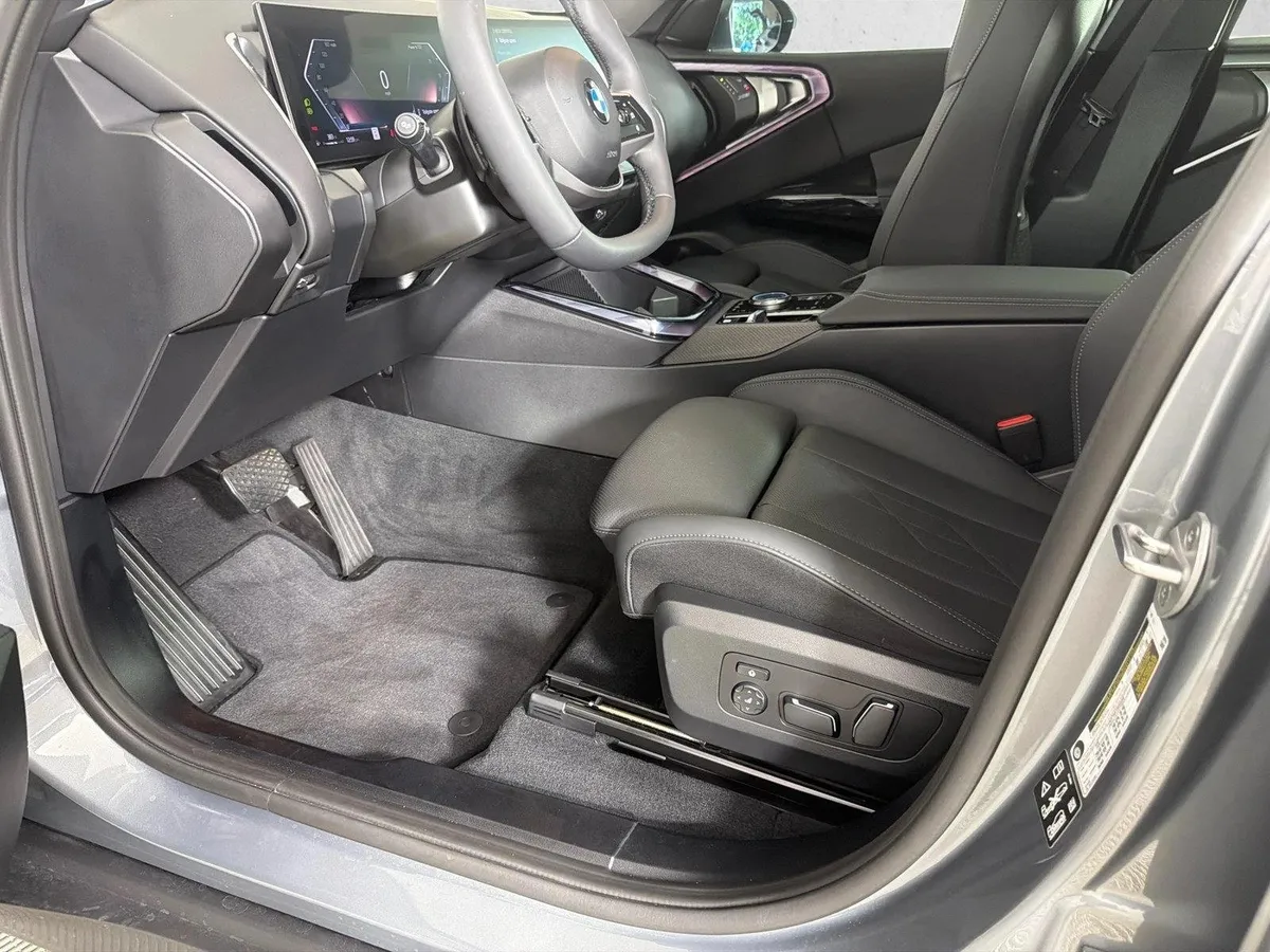 2026 BMW X3 30 xDrive thumbnail 10