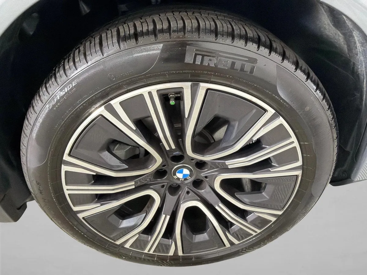 2026 BMW X3 30 xDrive thumbnail 13