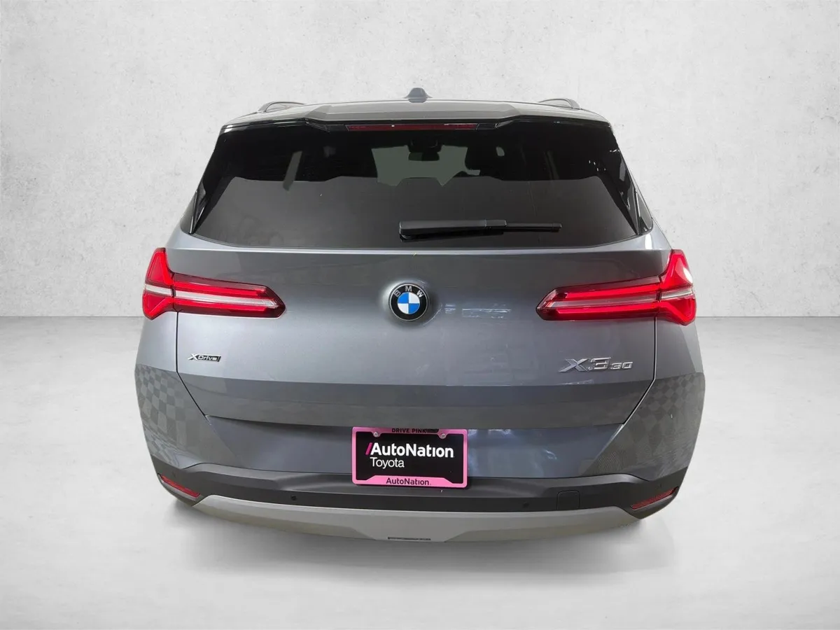 2026 BMW X3 30 xDrive thumbnail 5