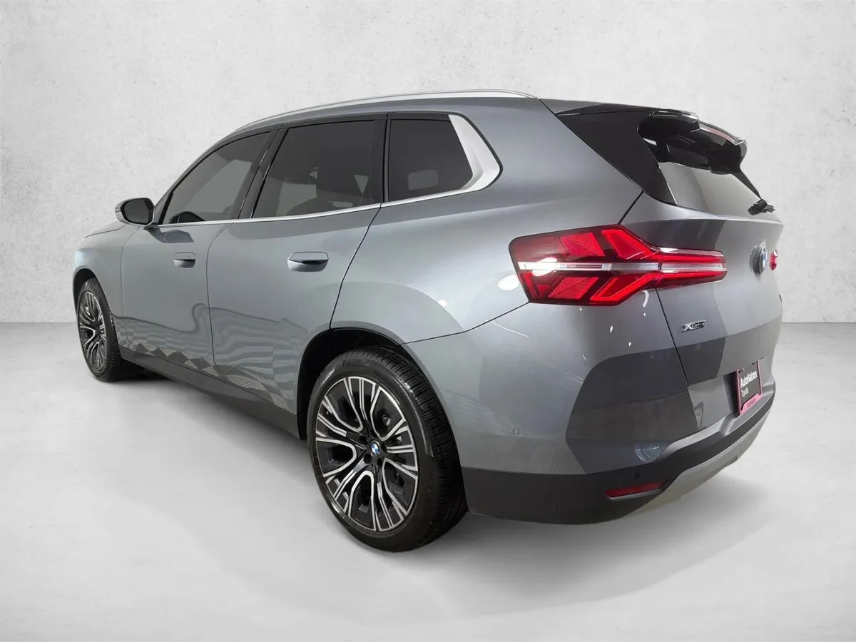 2026 BMW X3 30 xDrive thumbnail 6