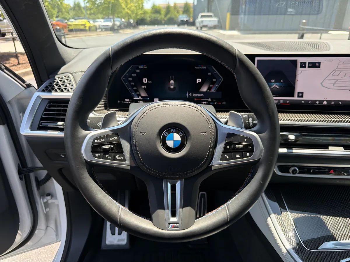 2026 BMW X5 M60i thumbnail 10