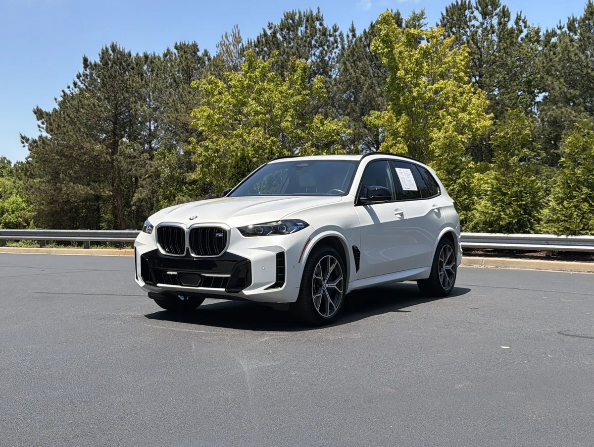 2026 BMW X5 M60i thumbnail 13
