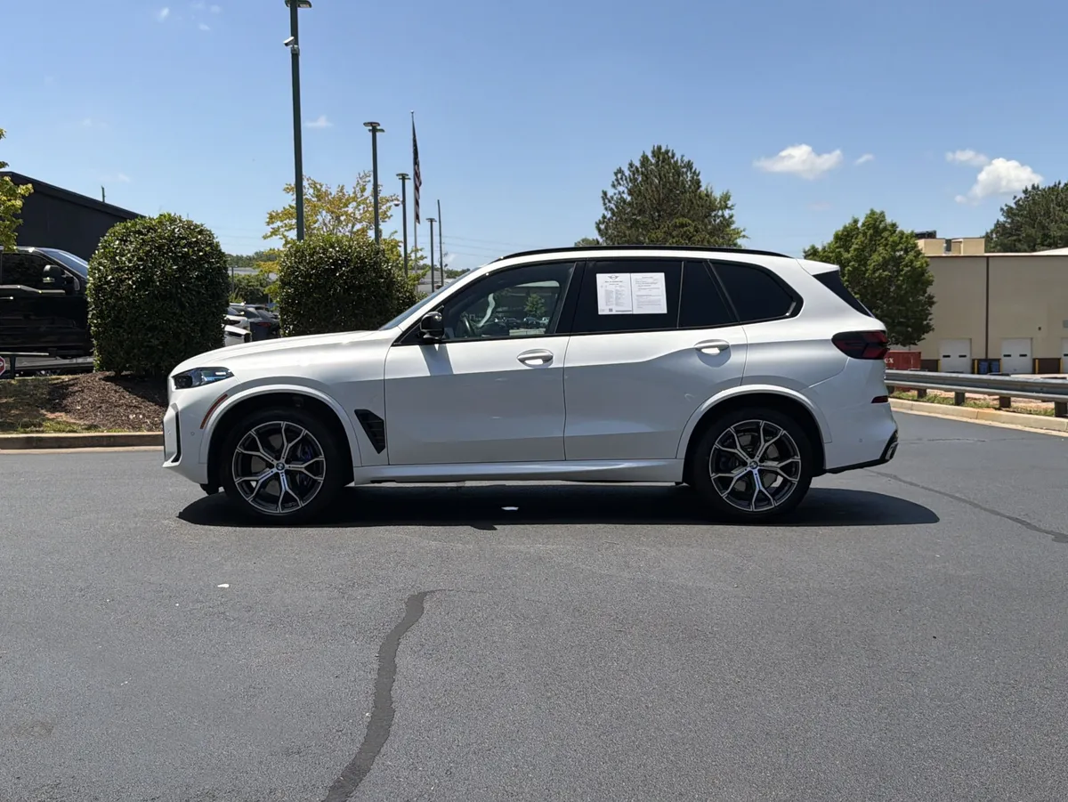 2026 BMW X5 M60i thumbnail 14