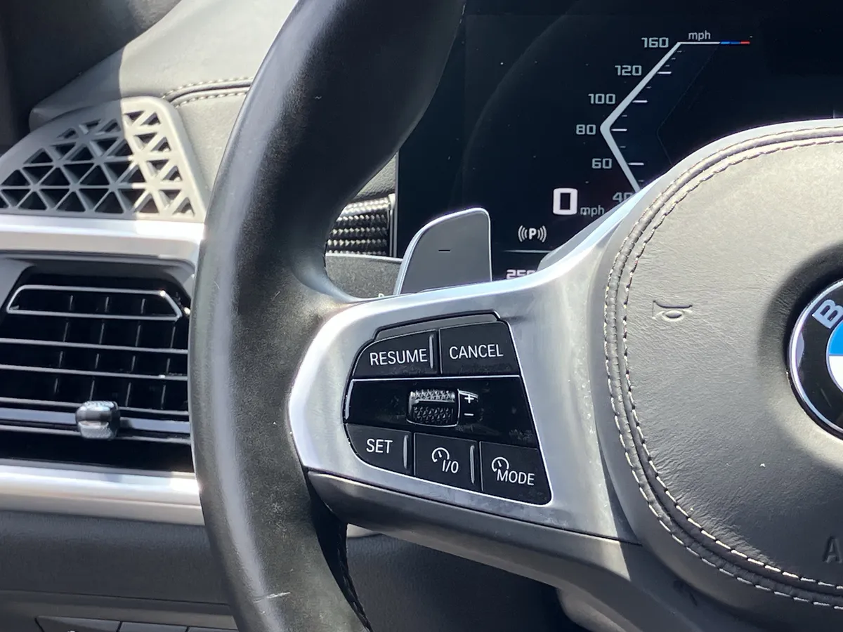 2026 BMW X5 M60i Sports Activity Vehicle thumbnail 21