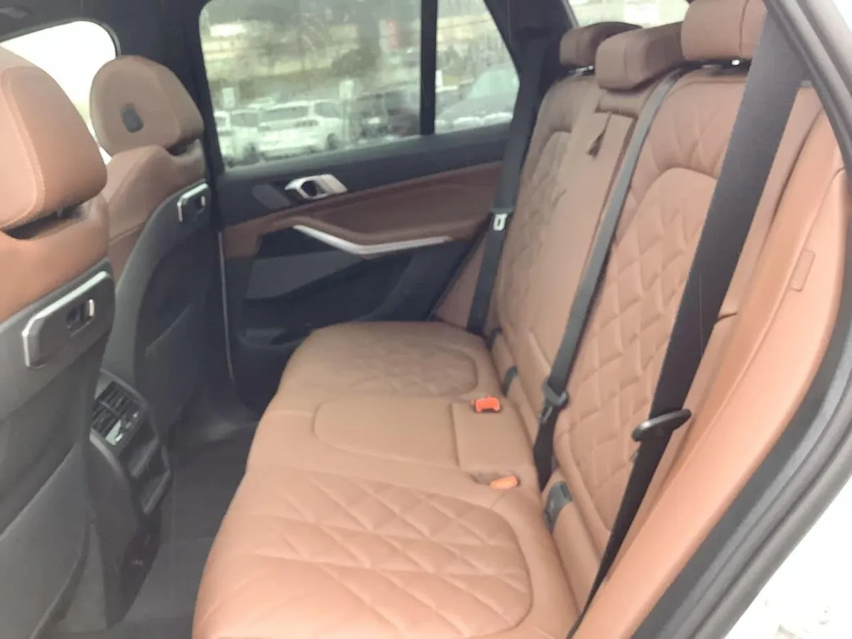 2026 BMW X5 PHEV xDrive50e thumbnail 27