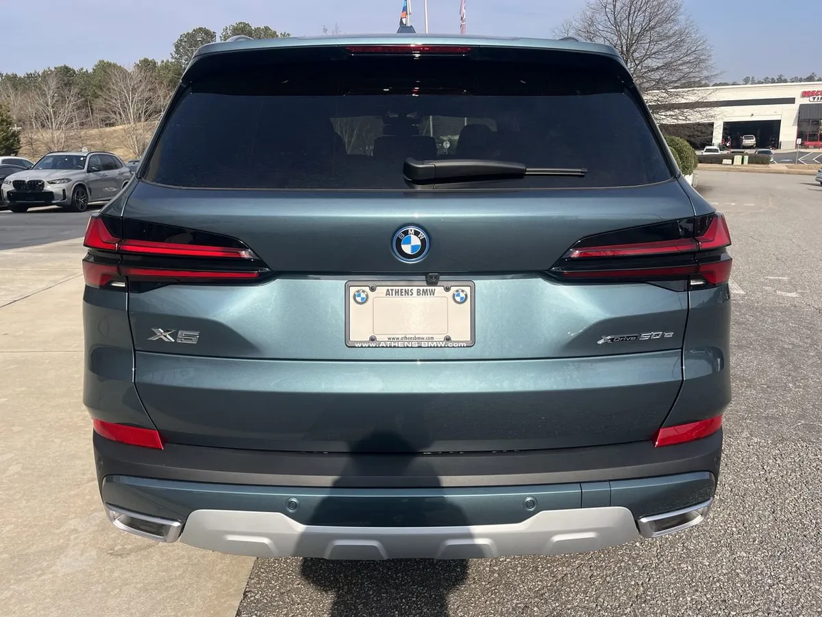 2026 BMW X5 PHEV xDrive50e thumbnail 12