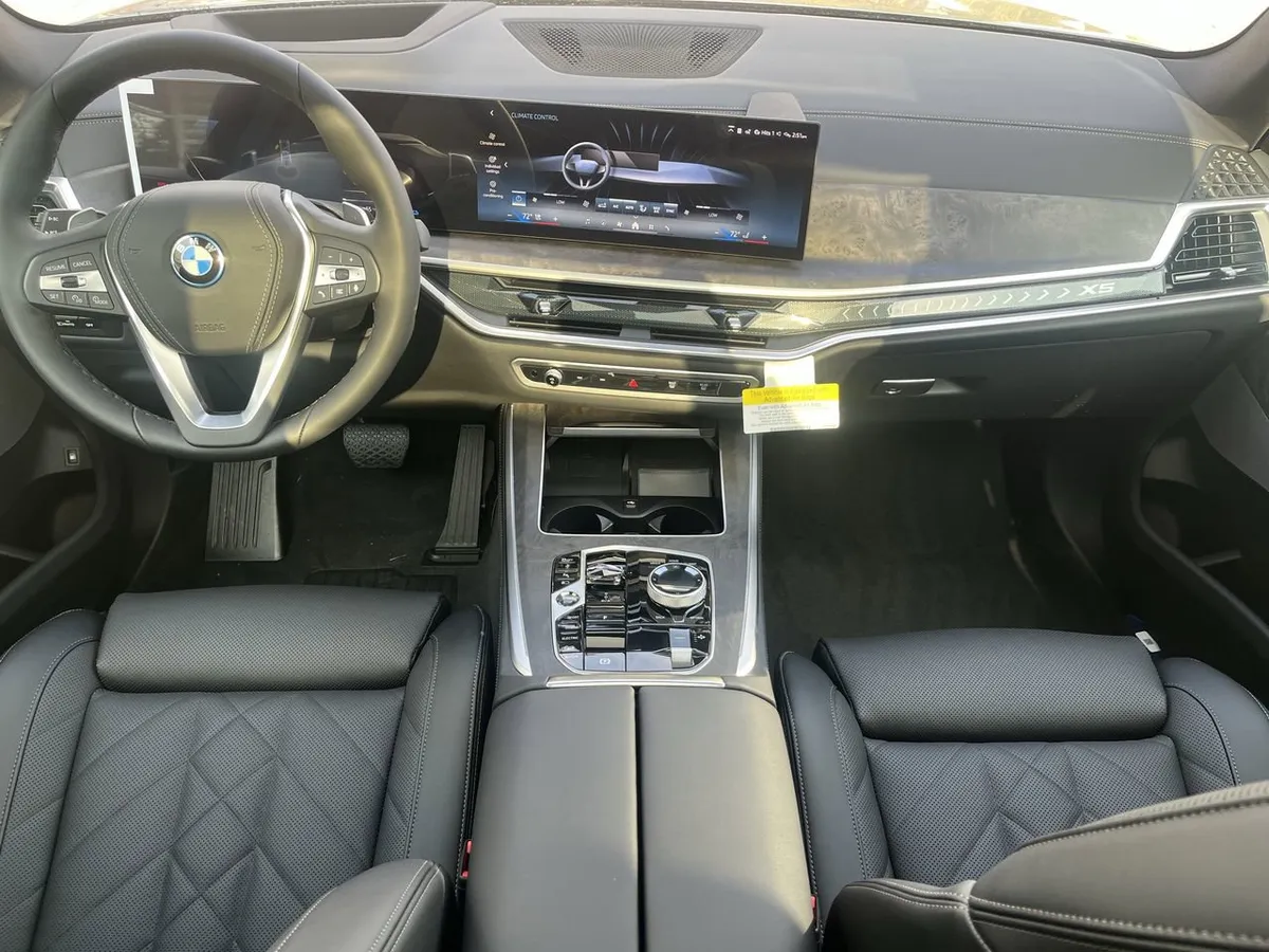 2026 BMW X5 PHEV xDrive50e thumbnail 27
