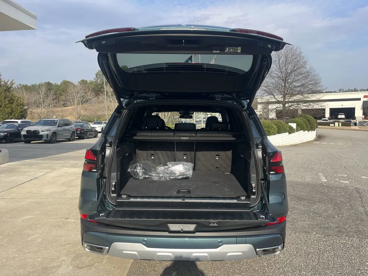 2026 BMW X5 PHEV xDrive50e thumbnail 32