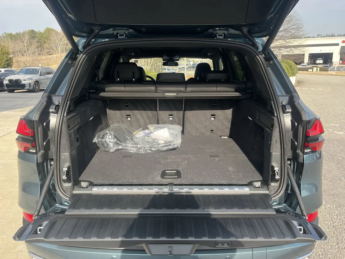 2026 BMW X5 PHEV xDrive50e thumbnail 34
