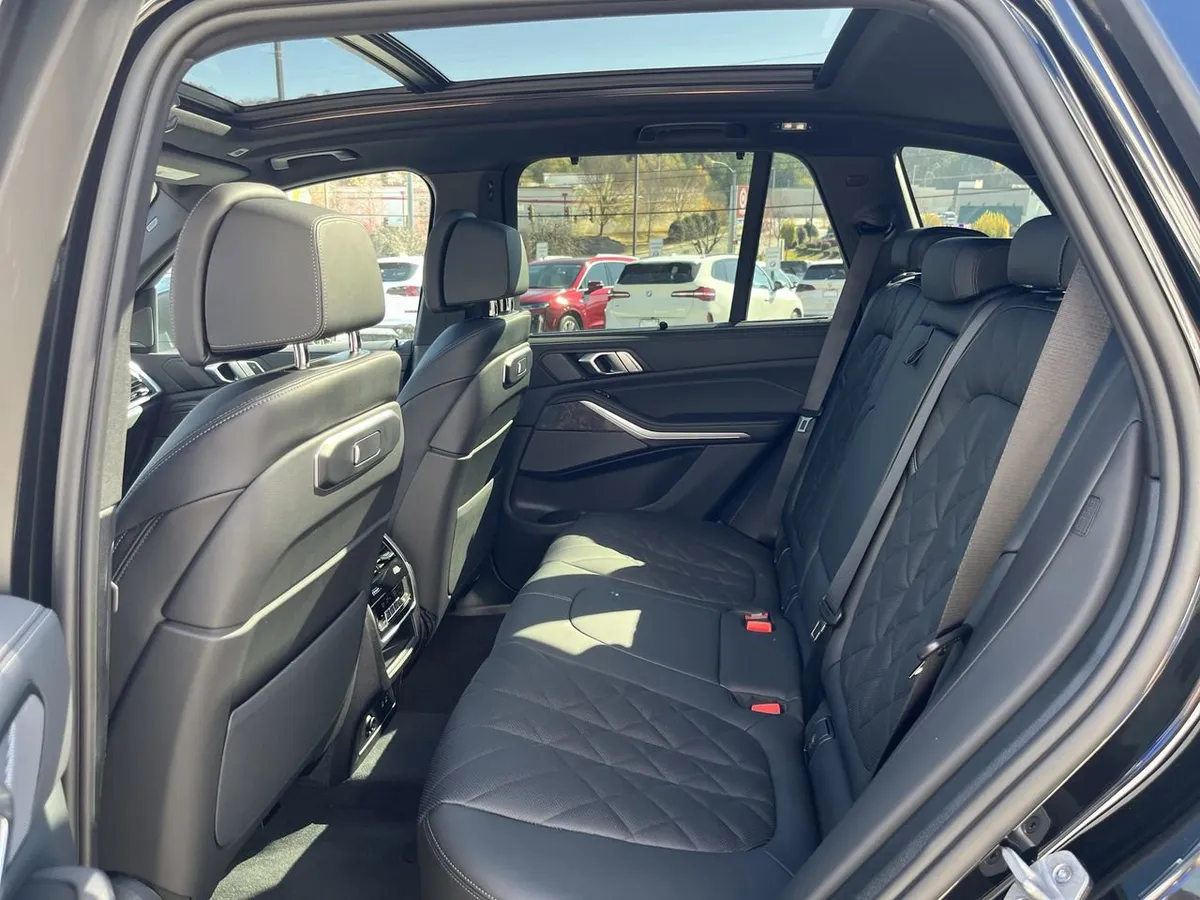 2026 BMW X5 sDrive40i thumbnail 30