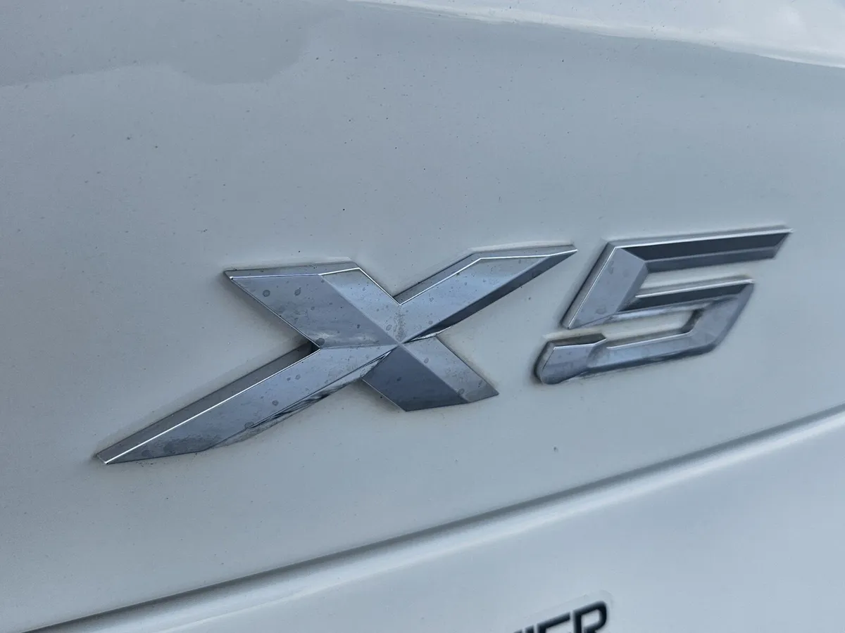 2026 BMW X5 sDrive40i thumbnail 6