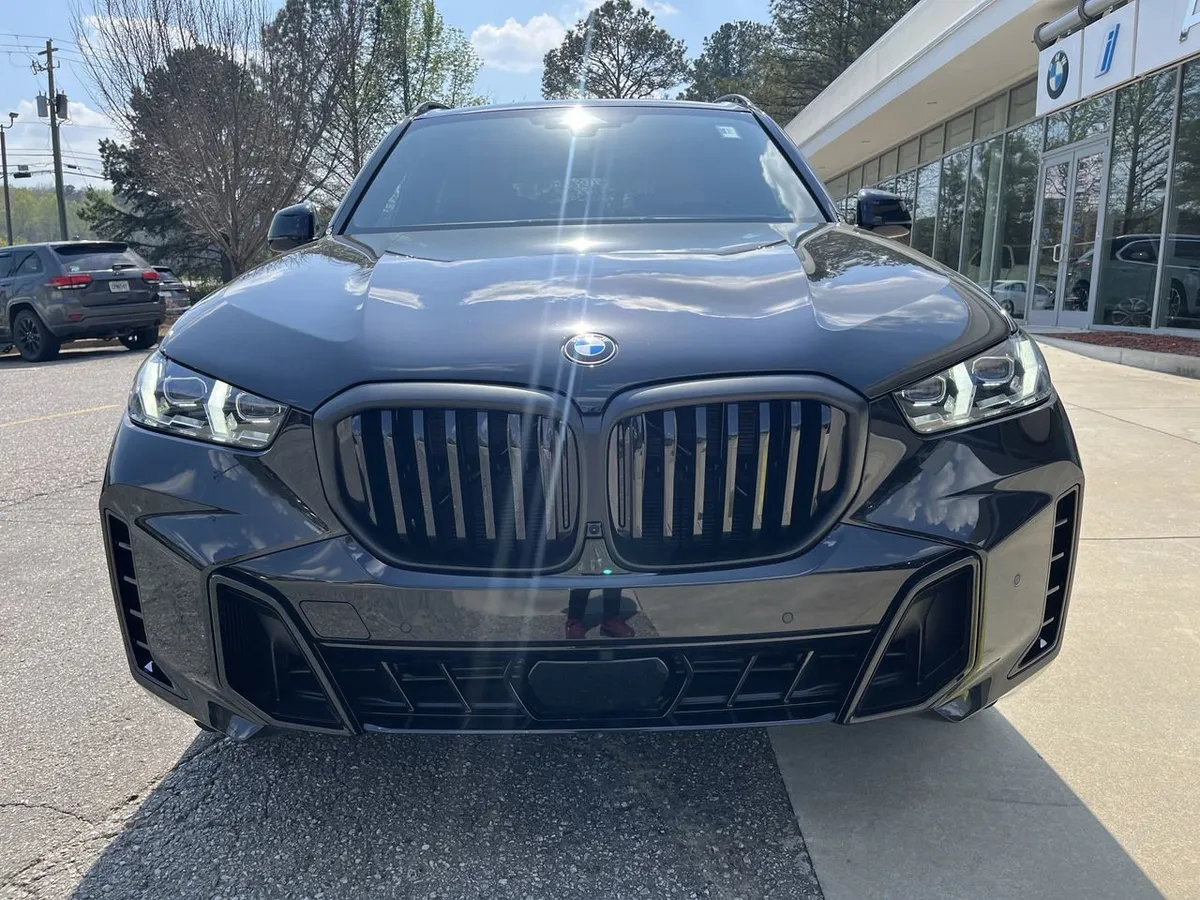 2026 BMW X5 xDrive40i thumbnail 10
