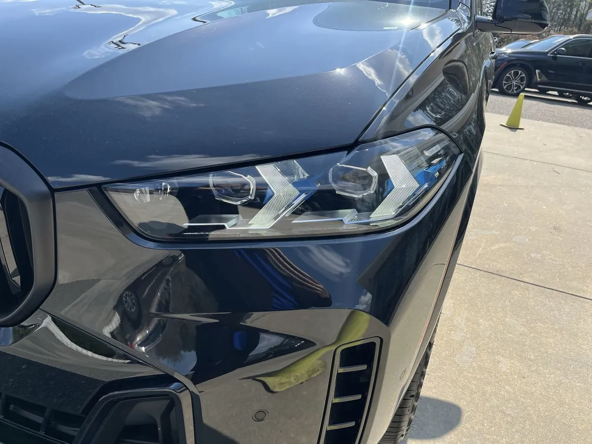 2026 BMW X5 xDrive40i thumbnail 11
