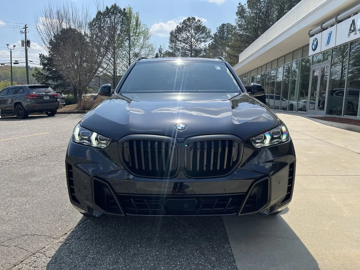 2026 BMW X5 xDrive40i thumbnail 3