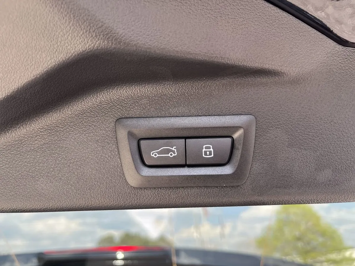 2026 BMW X5 xDrive40i thumbnail 32