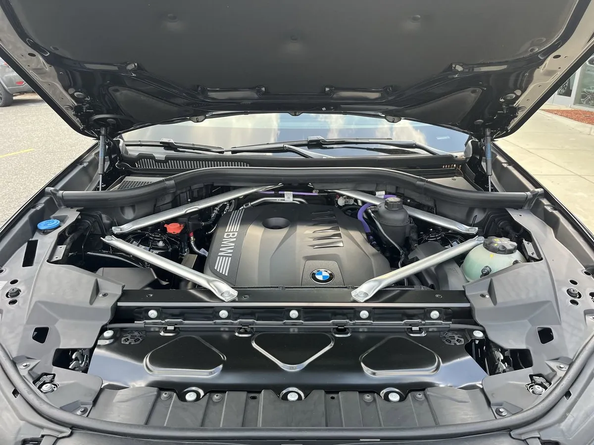 2026 BMW X5 xDrive40i thumbnail 36