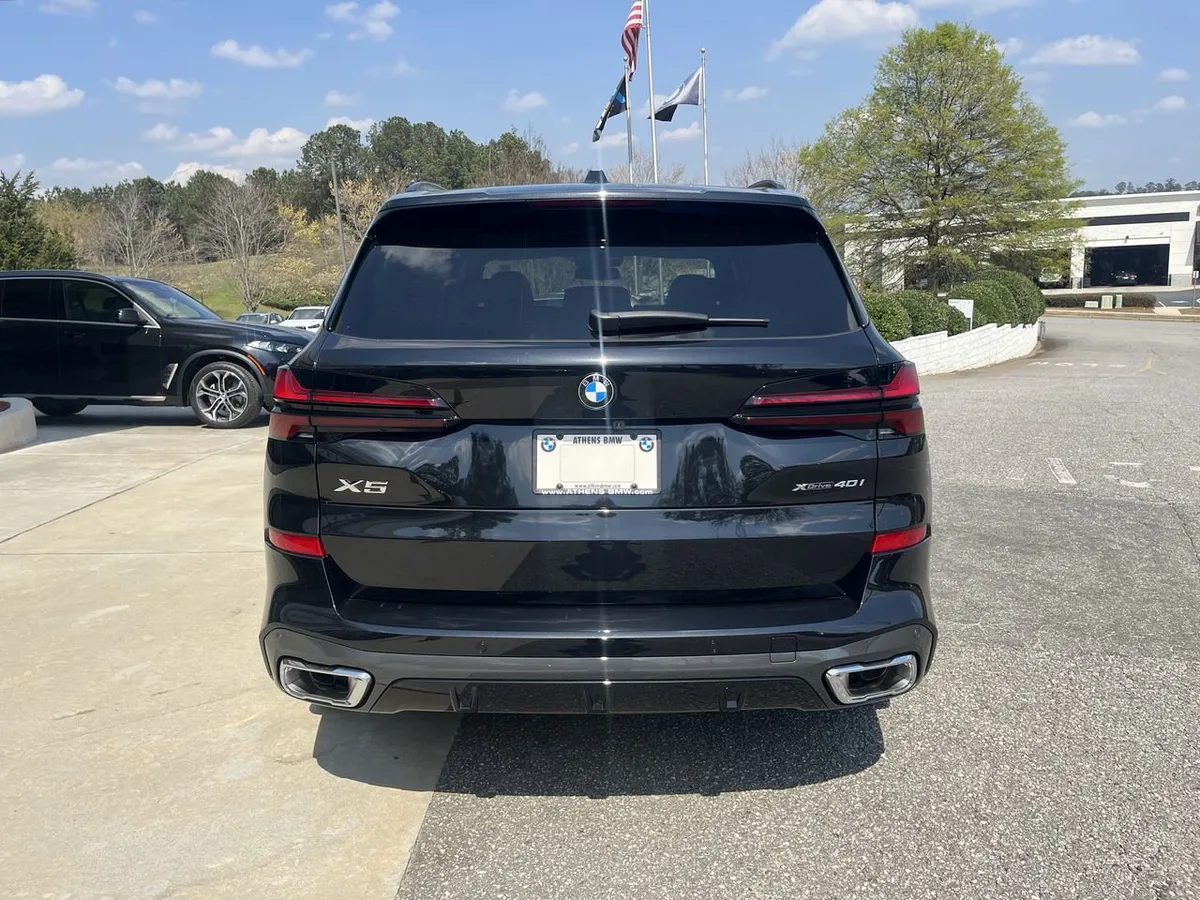 2026 BMW X5 xDrive40i thumbnail 7