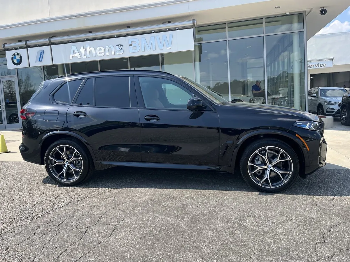 2026 BMW X5 xDrive40i thumbnail 9